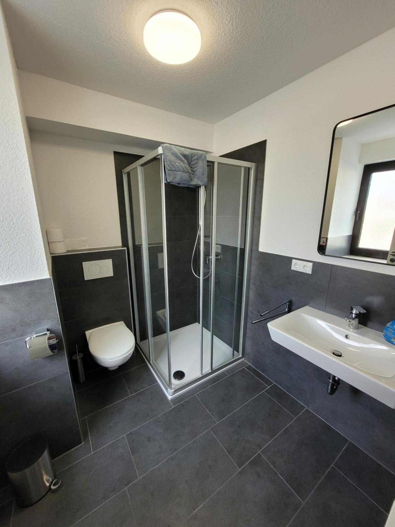 Guesthouse Wi Rooms Julich Ngoại thất bức ảnh